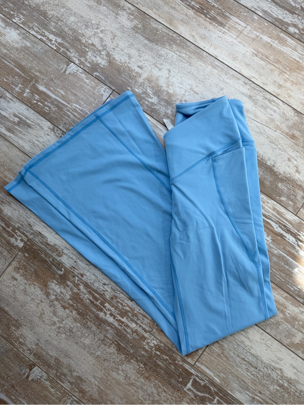 Fabletics Crossover Flare Leggings - Picture 6 of 9